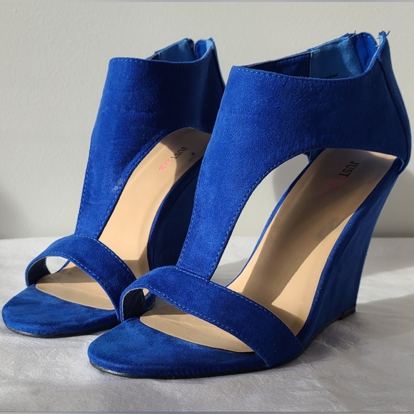 Lorienne Cobalt Wedges - Picture 2 of 16